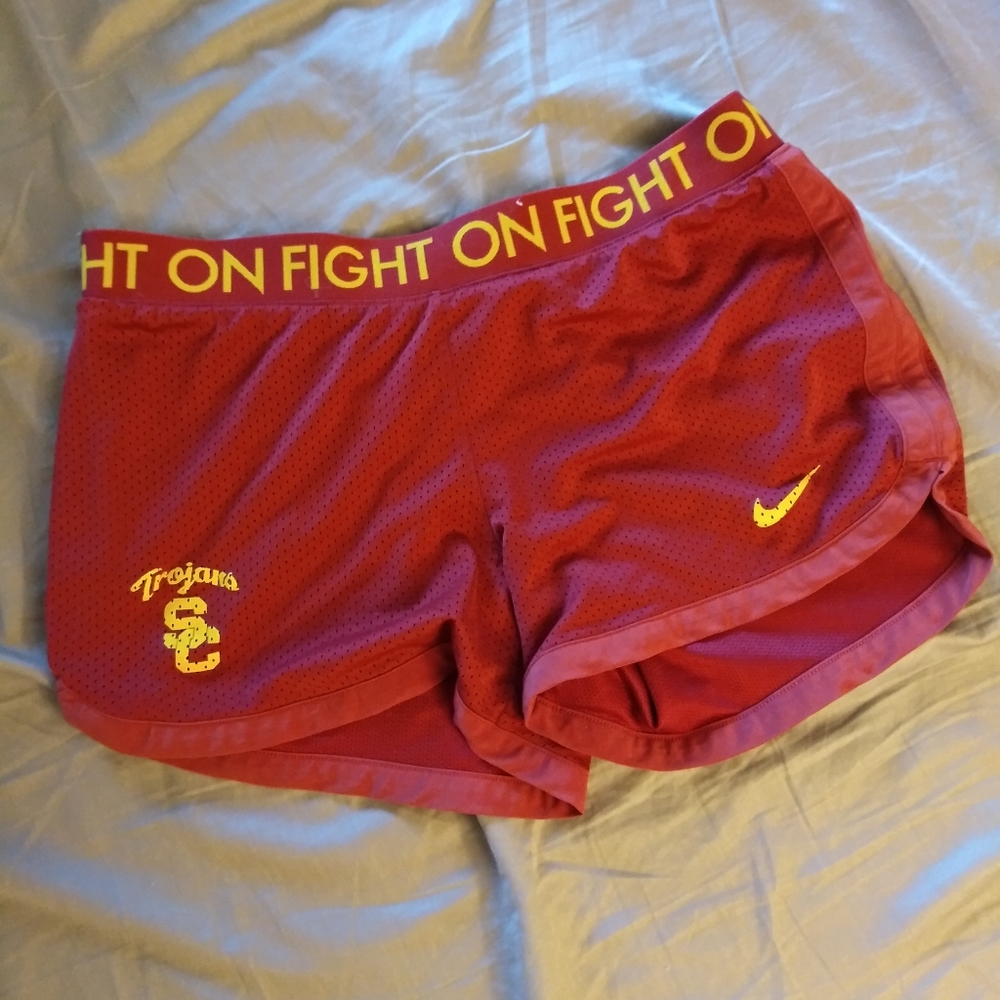 USC Trojans Nike Women's Shorts (Red) Size S
